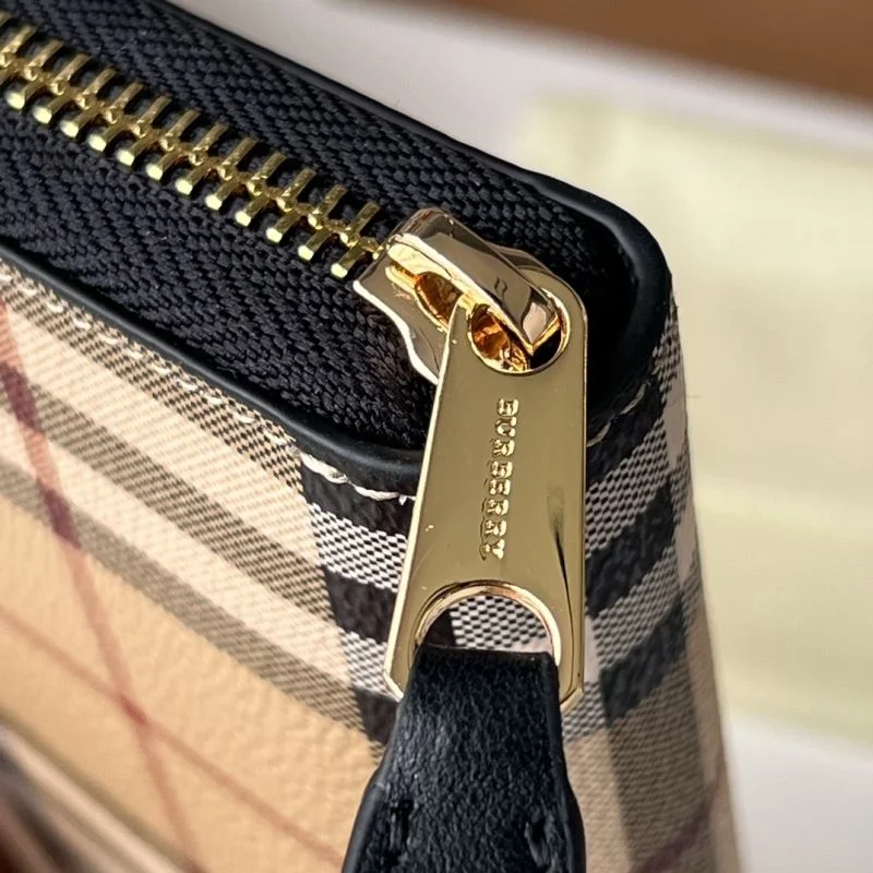 ZipUp Burberry Wallets Purse 51633