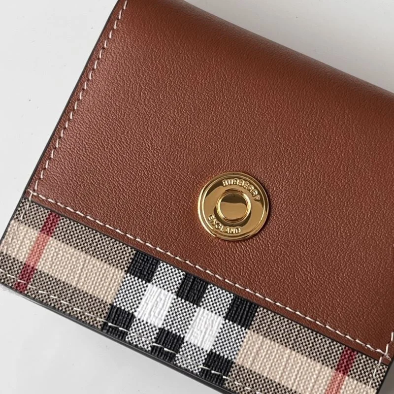 Burberry Wallets Purse Functional 51619