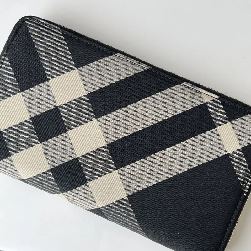 Burberry Wallets Purse Neat 37820