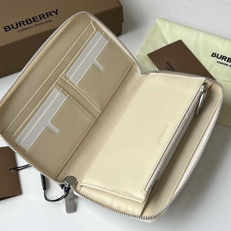 ZeroBulk Burberry Wallets Purse 37810
