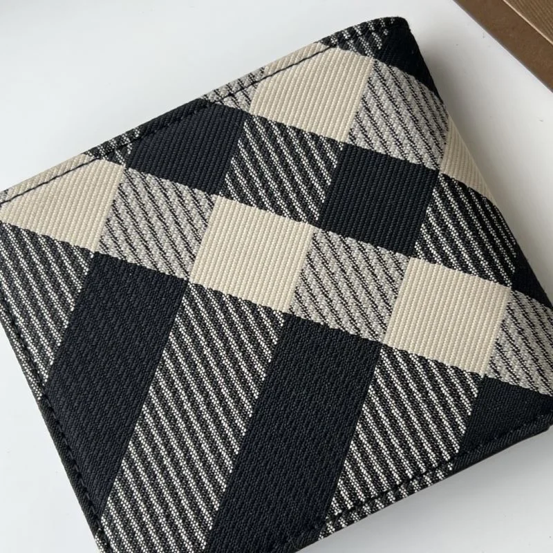 Burberry Wallets Purse EasyMatch 37822