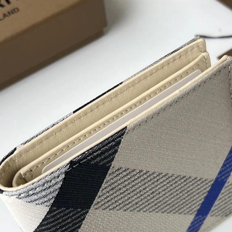 Stretchable Burberry Wallets Purse 37819