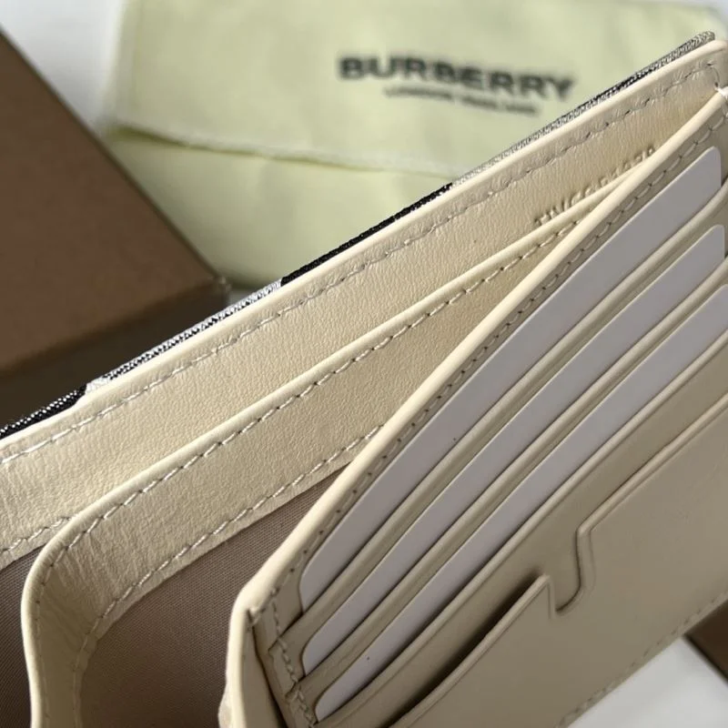 Stretchable Burberry Wallets Purse 37819