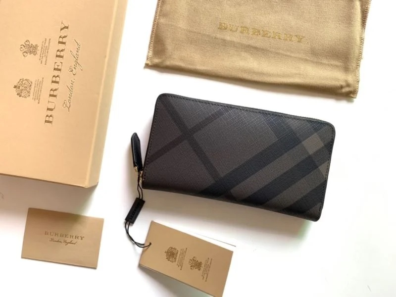 TechFriendly Burberry Wallets Purse 37803