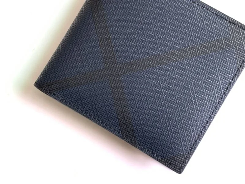 Minimalist Burberry Wallets Purse 37795