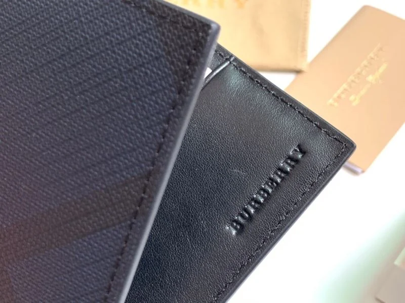 Minimalist Burberry Wallets Purse 37795