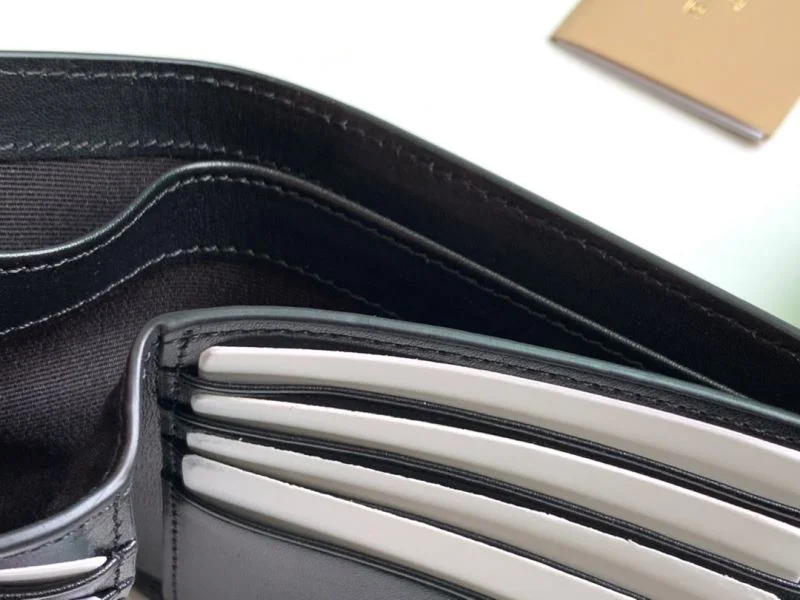 Minimalist Burberry Wallets Purse 37795