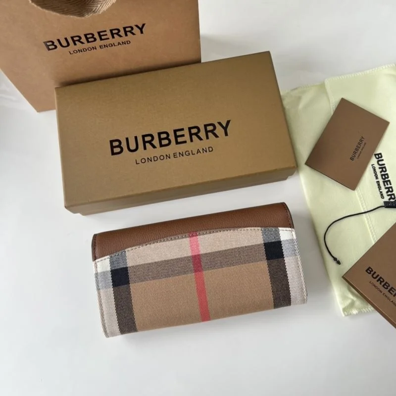Burberry Wallets Purse Durable 37787