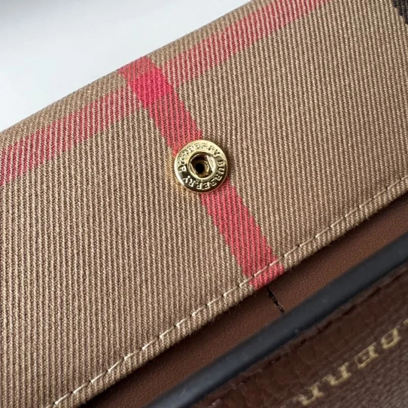 Burberry Wallets Purse Durable 37787