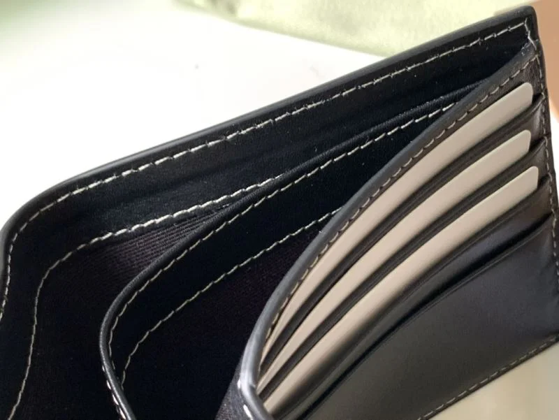 Resilient Burberry Wallets Purse 37781