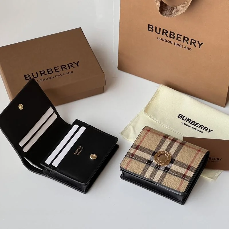 Snug Burberry Wallets Purse 37771