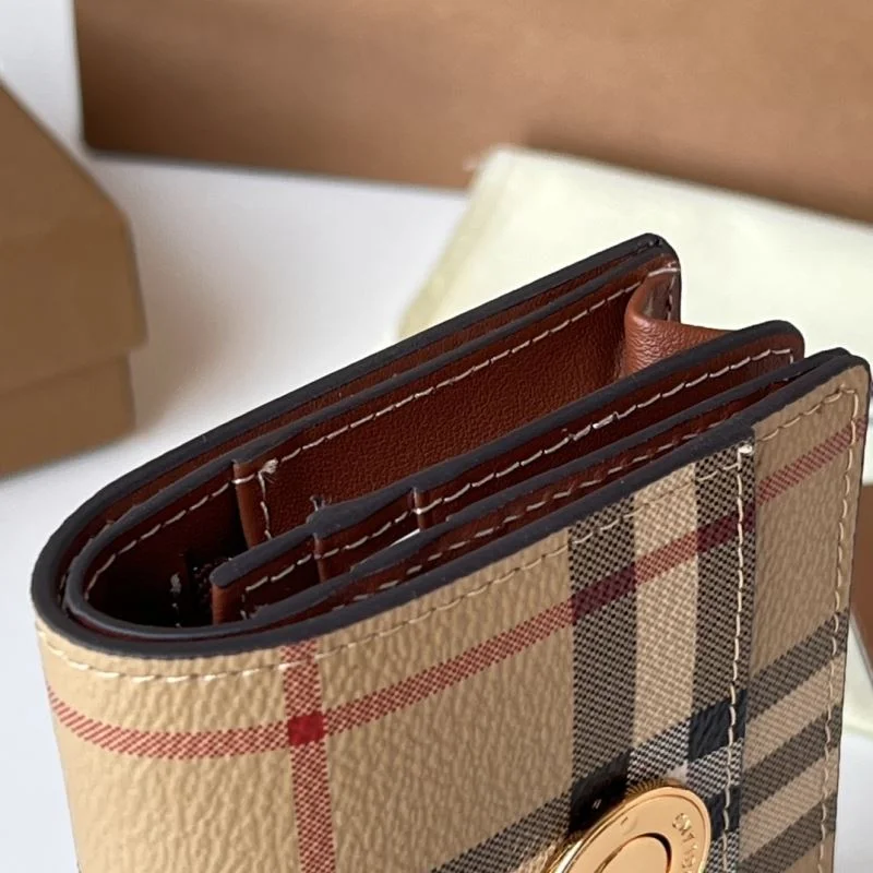 Burberry Wallets Purse OnTrend 37772