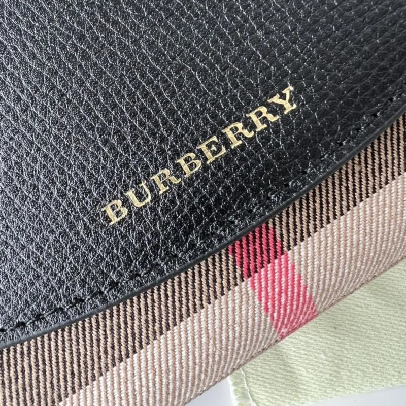 Practical Burberry Wallets Purse 37777