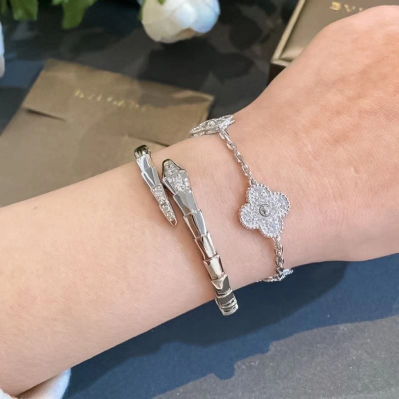FreshLook Bvlgari Bracelets 216836