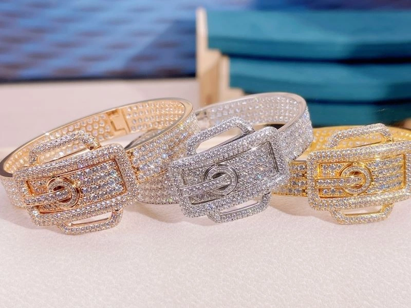 Versatile Bvlgari Bracelets 216913