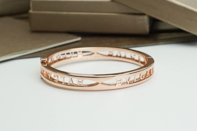 Supportive Bvlgari Bracelets 216712