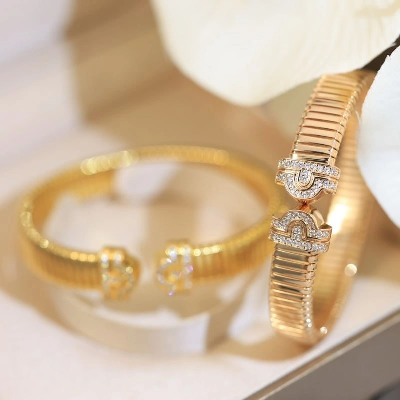 Timeless Bvlgari Bracelets 216471