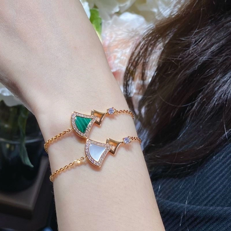 Comfortable Bvlgari Bracelets 216271