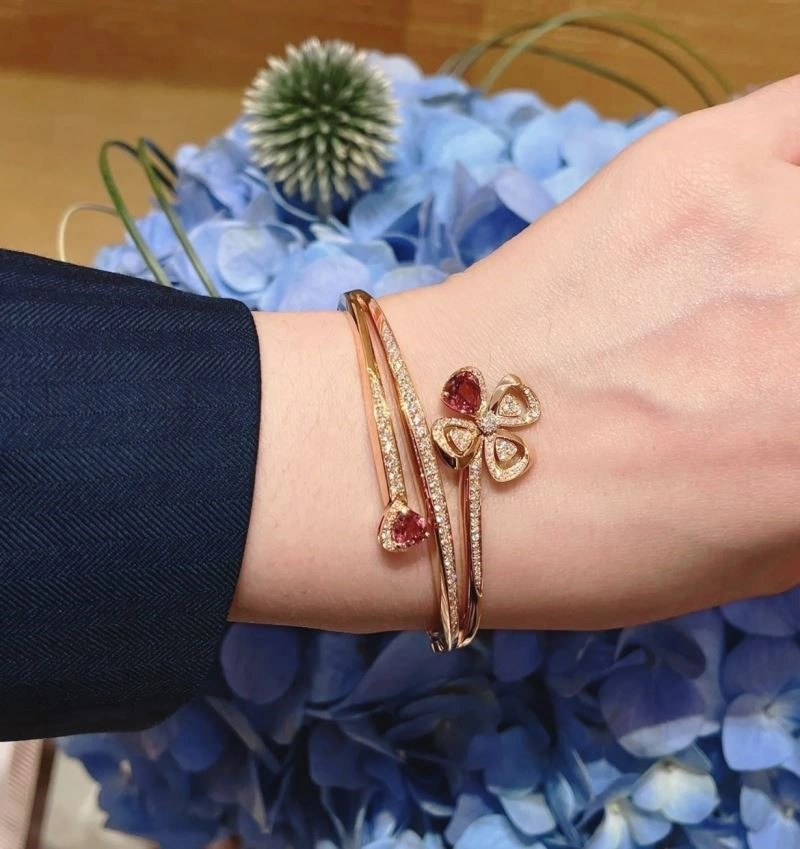 WrinkleFree Bvlgari Bracelets 216268