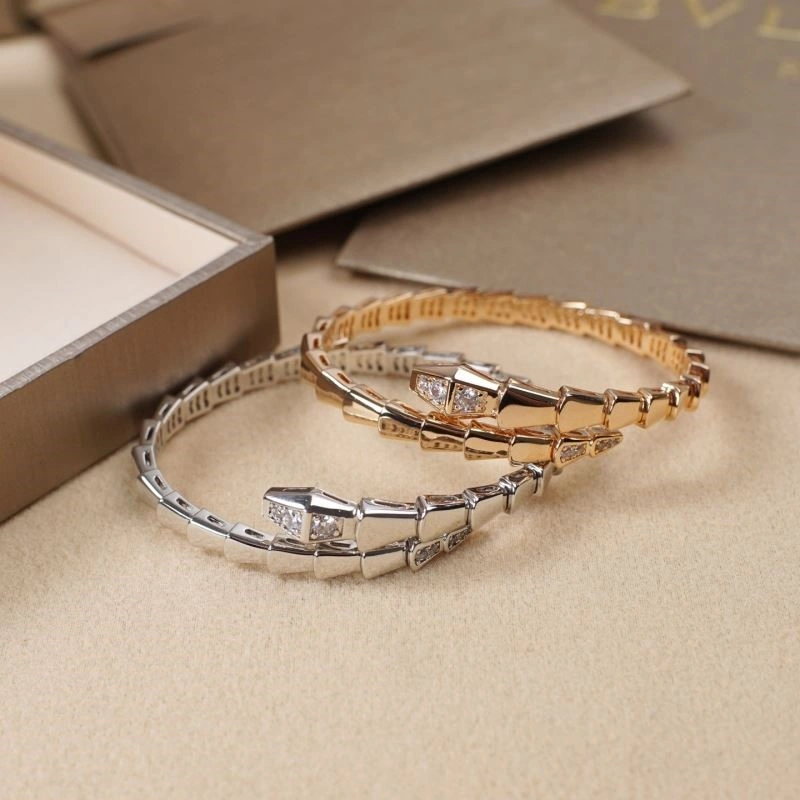 Sleek Bvlgari Bracelets 216085