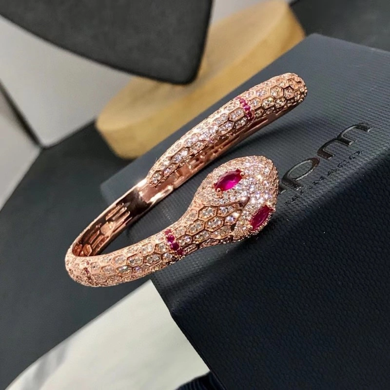 Sleek Bvlgari Bracelets 215930