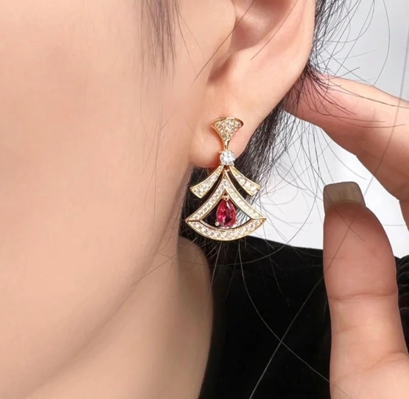 Sophisticated Bvlgari Earrings 216613