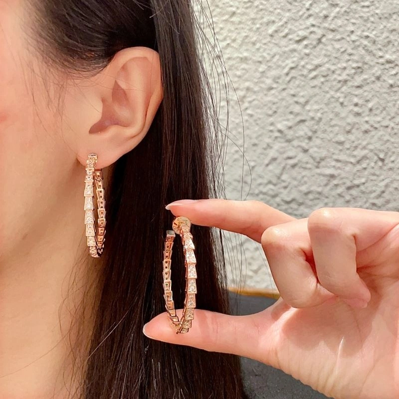 Minimalist Bvlgari Earrings 216571