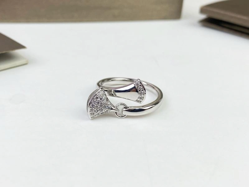 Snug Bvlgari Earrings 216581