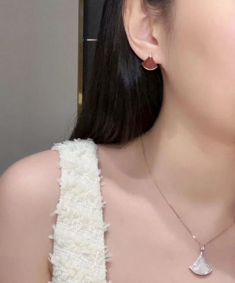 Bvlgari Earrings Attractive 216276