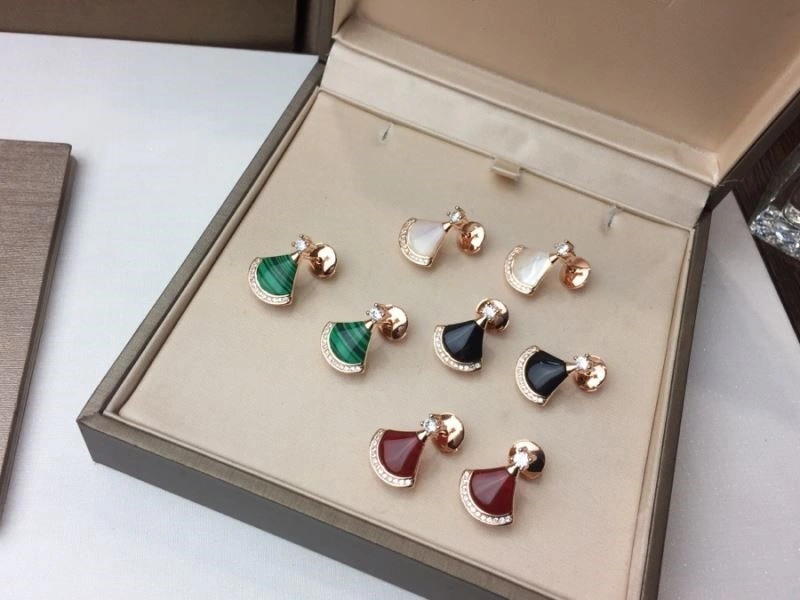 Trendsetting Bvlgari Earrings 216187