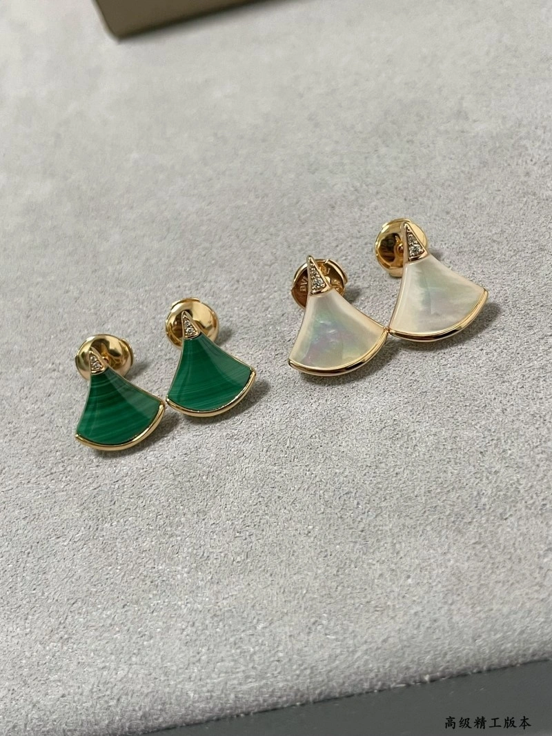 Sleek Bvlgari Earrings 215898
