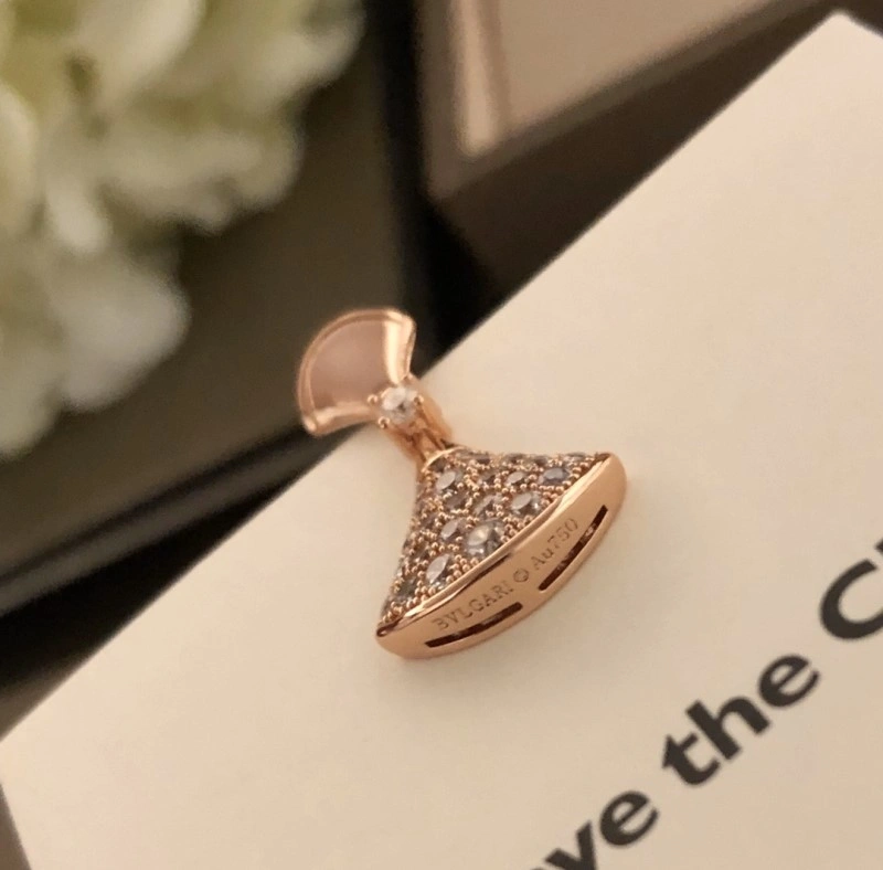 Sporty Bvlgari Earrings 215890