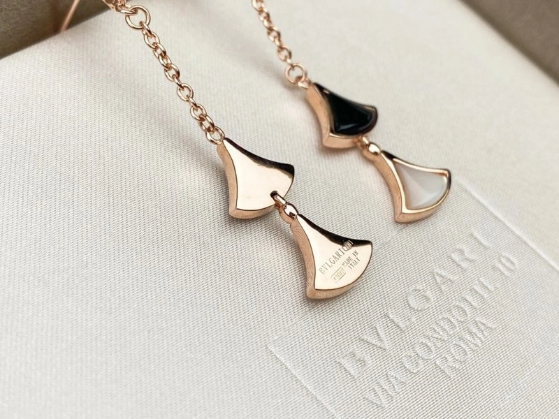 Premium Bvlgari Earrings 215885