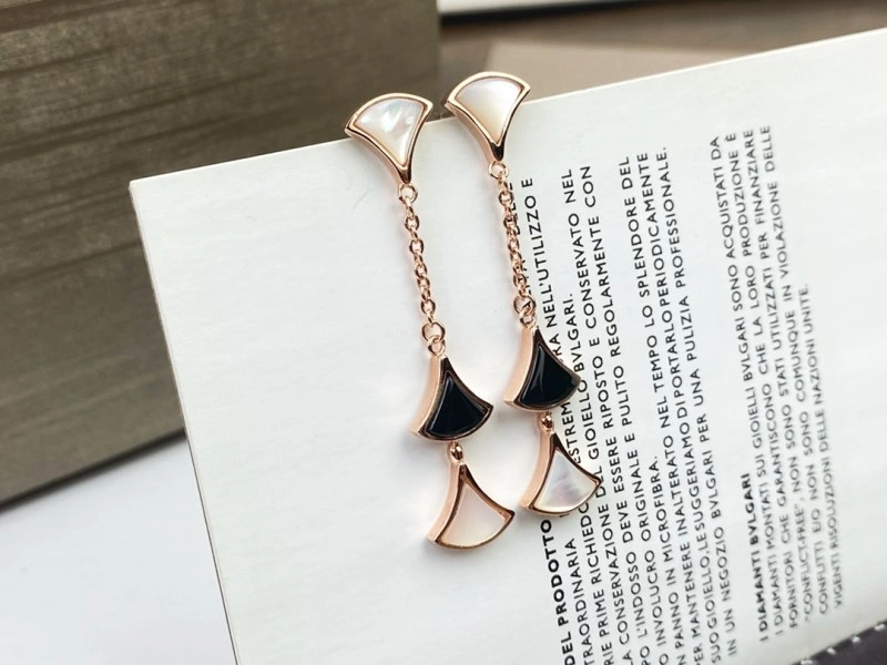 Premium Bvlgari Earrings 215885