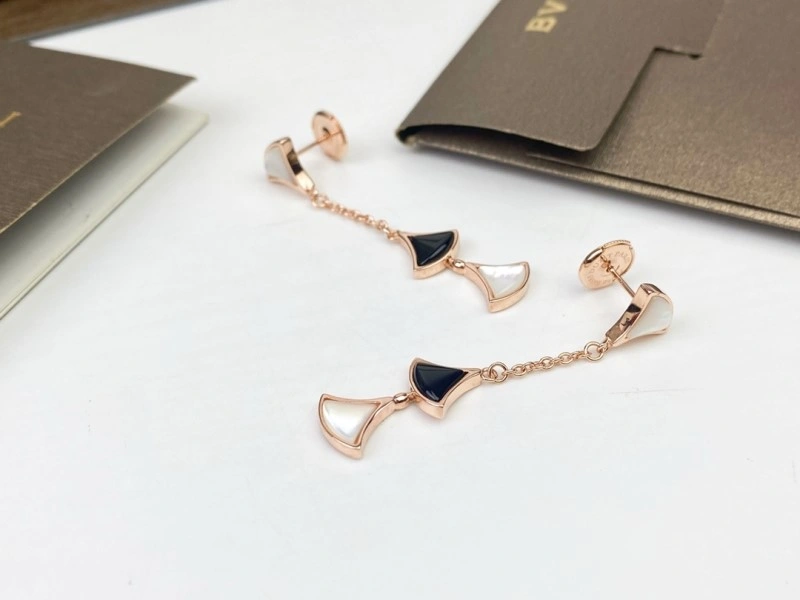 Premium Bvlgari Earrings 215885