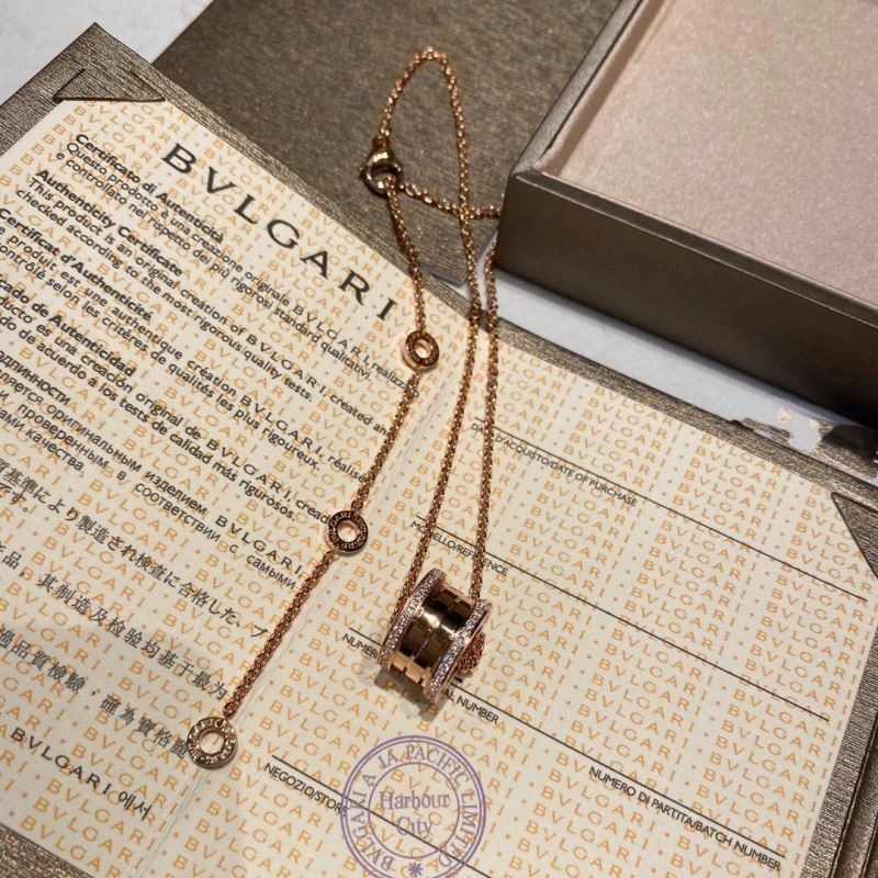 Sophisticated Bvlgari Necklaces 216801