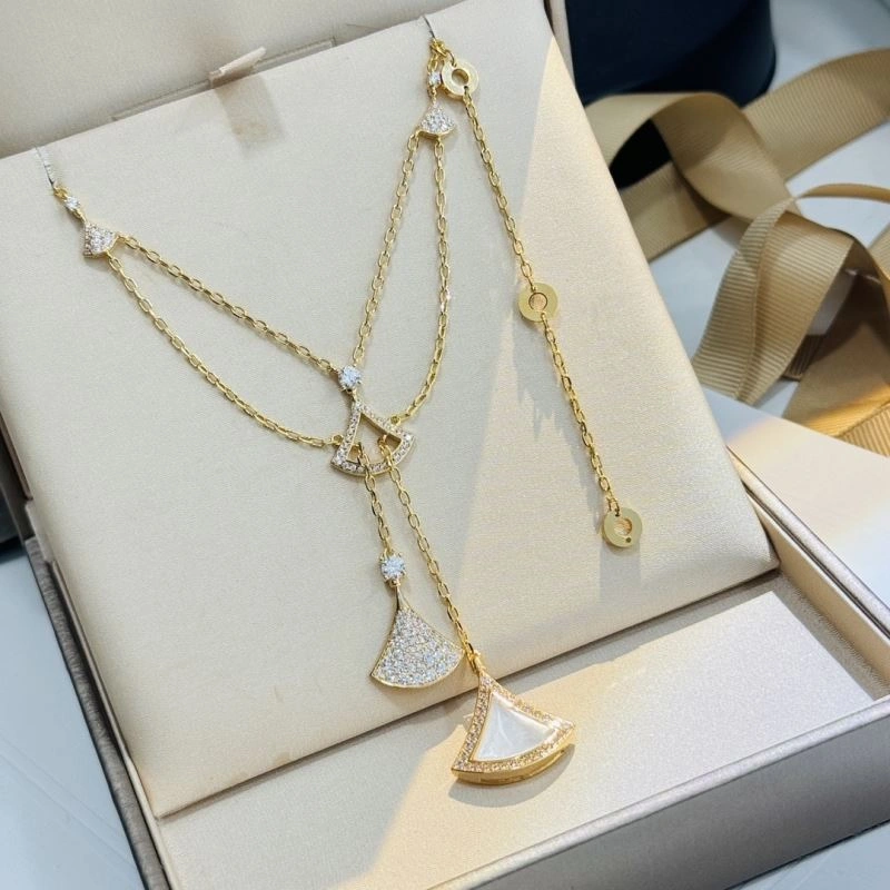 Cozy Bvlgari Necklaces 216798