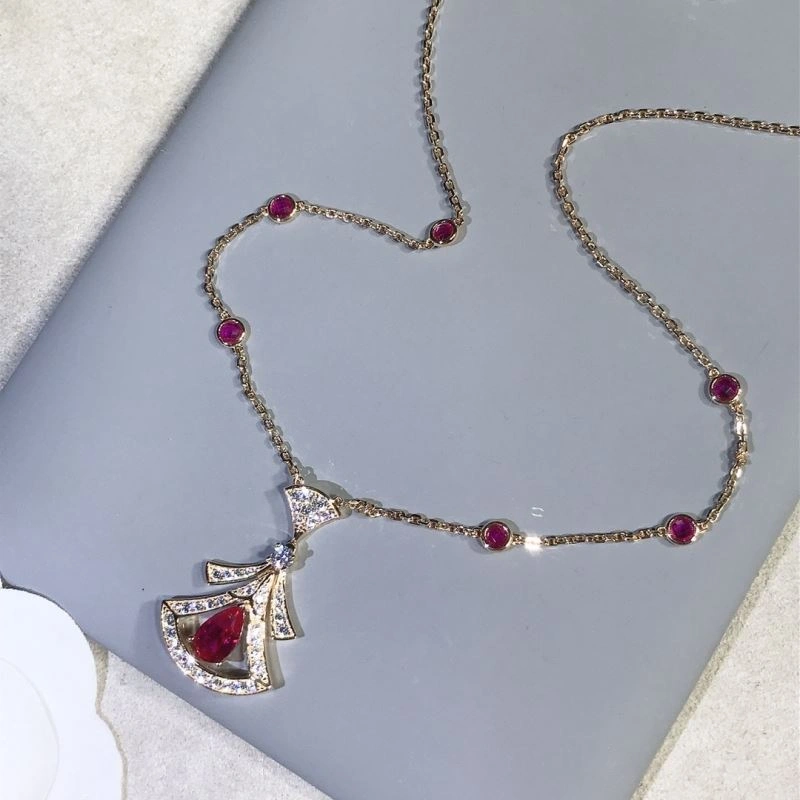 Comfortable Bvlgari Necklaces 216736