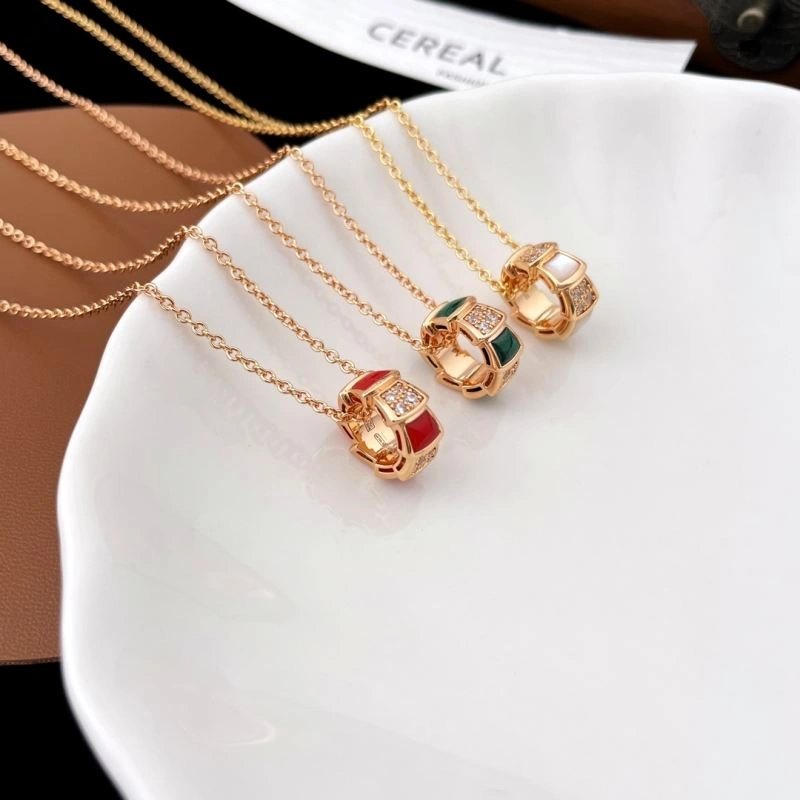 Neat Bvlgari Necklaces 216745