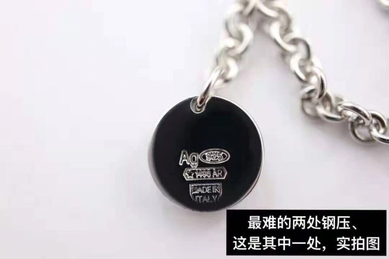 Versatile Bvlgari Necklaces 216888