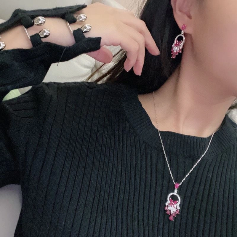 Bvlgari Necklaces Sophisticated 216878