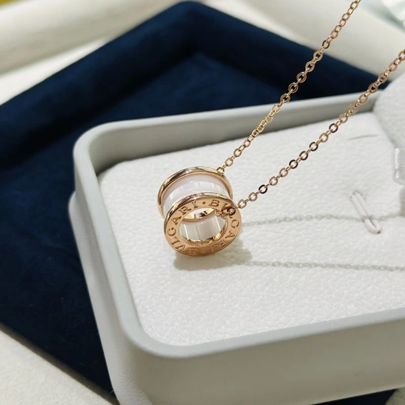 Comfortable Bvlgari Necklaces 216851