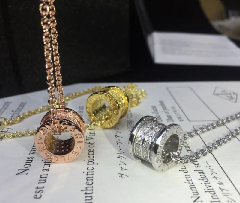 Bold Bvlgari Necklaces 216866