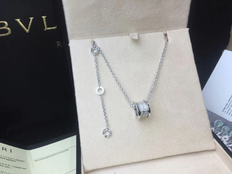 Bold Bvlgari Necklaces 216866