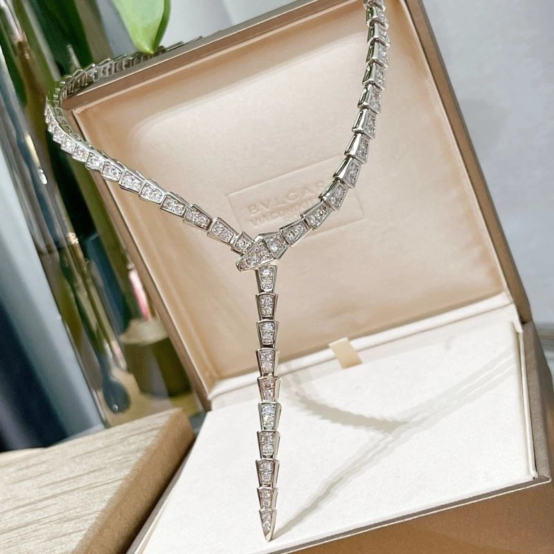 StreetReady Bvlgari Necklaces 215757
