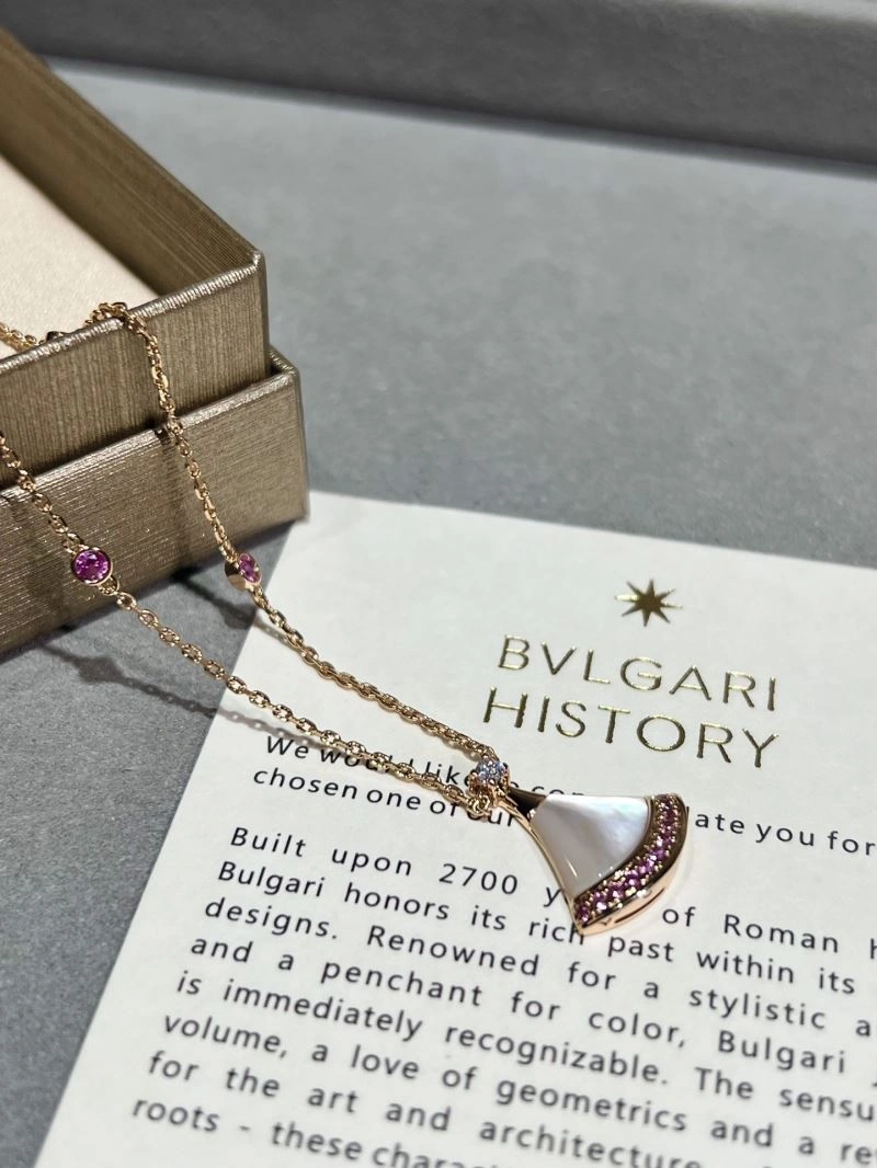Bvlgari Necklaces Affordable 216657