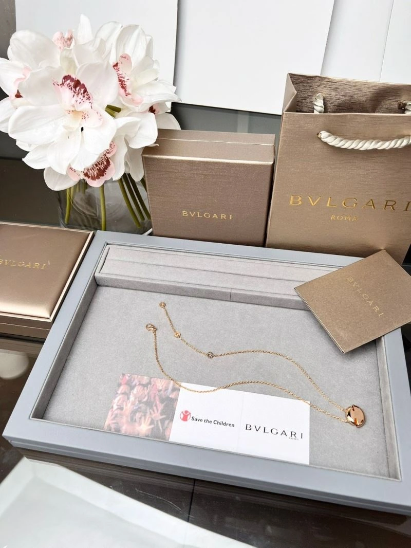 Bvlgari Necklaces OnTrend 216563