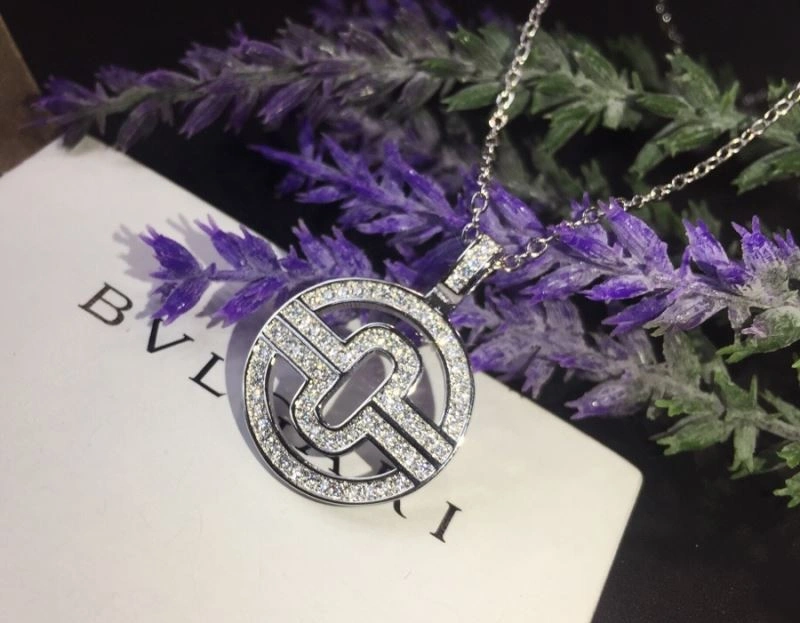 Sustainable Bvlgari Necklaces 216568
