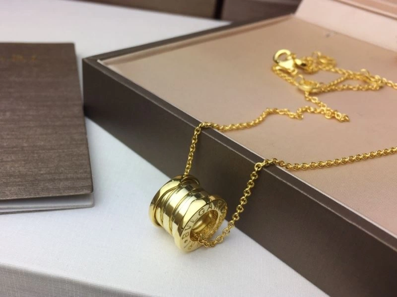 Compact Bvlgari Necklaces 216545
