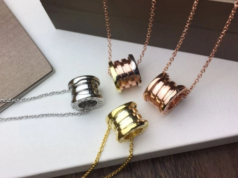Compact Bvlgari Necklaces 216545